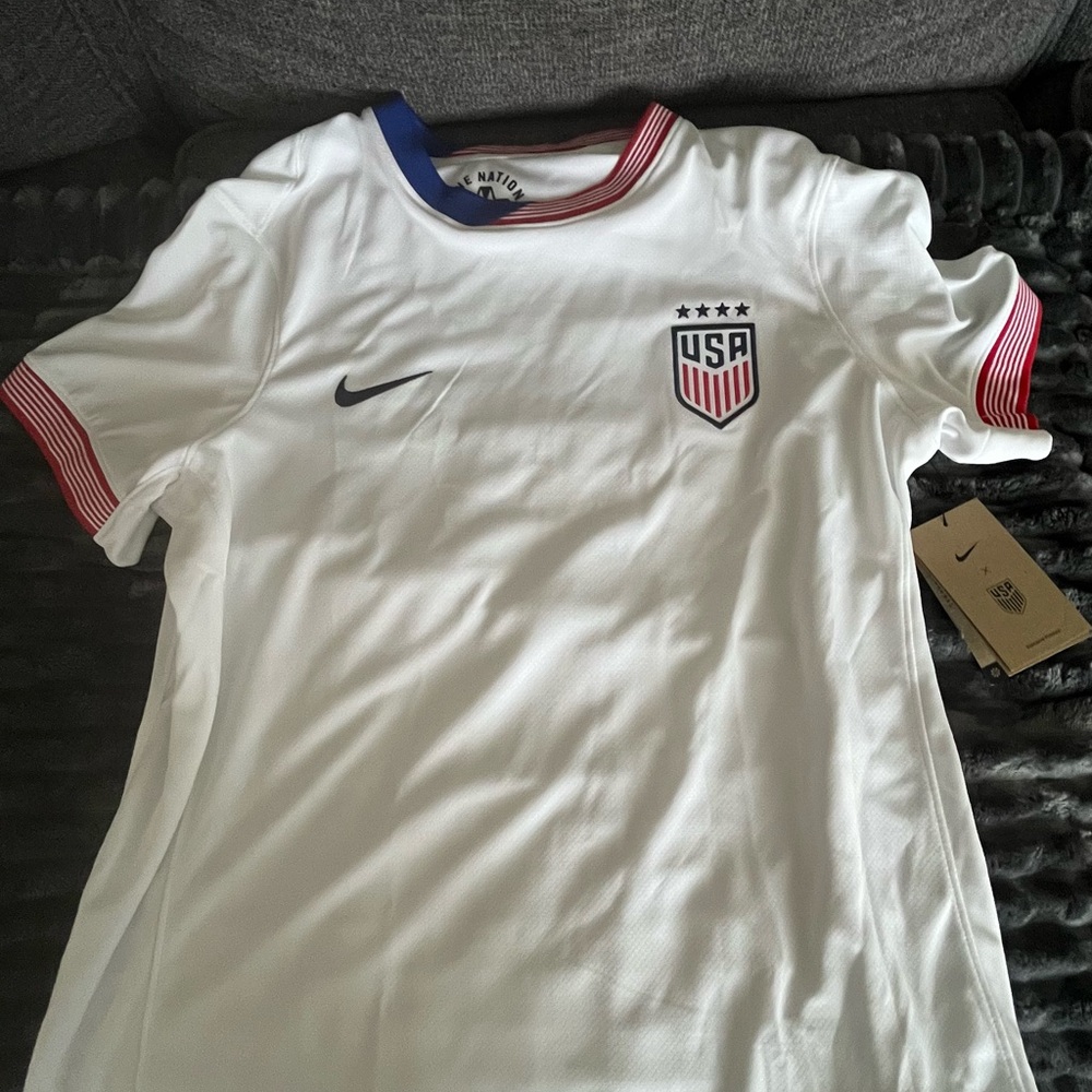 Nike White and Red Soccer Jersey